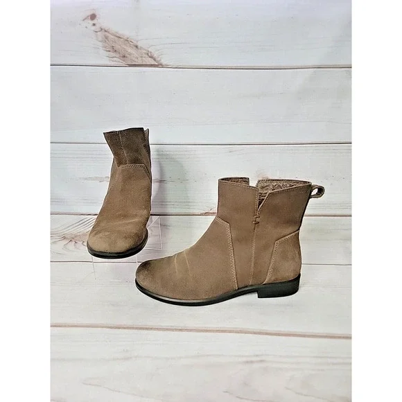 Ecco Womens US Size 7 Touch 15B Brown Suede Leather Slip On Ankle Boots Booties - Picture 1 of 16